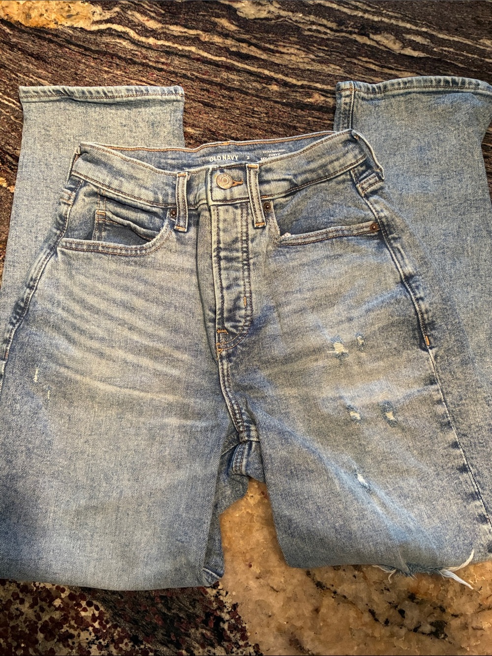 NWOT Old Navy Distressed Extra High Rise Curvy Sky Hi Straight Women's Jeans